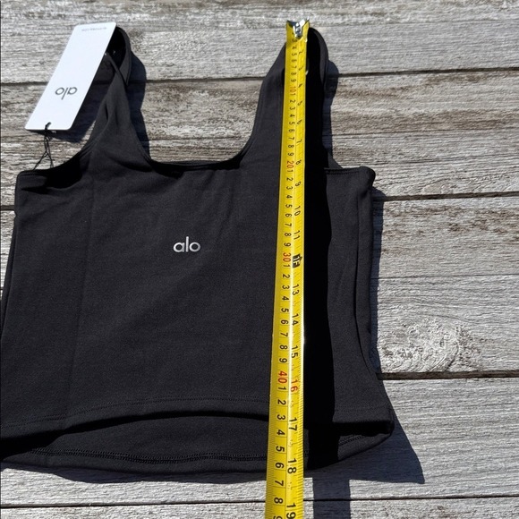 ✨ ALO Black Softsculpt + Airlift Set (NWT) leggings and tank– Size Small ✨ - Picture 3 of 10